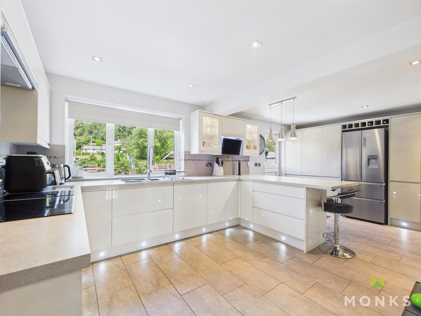 13 Golfa Close, Welshpool, SY21 8EZ For Sale